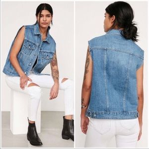 BDG | Girlfriend Oversized Denim Vest